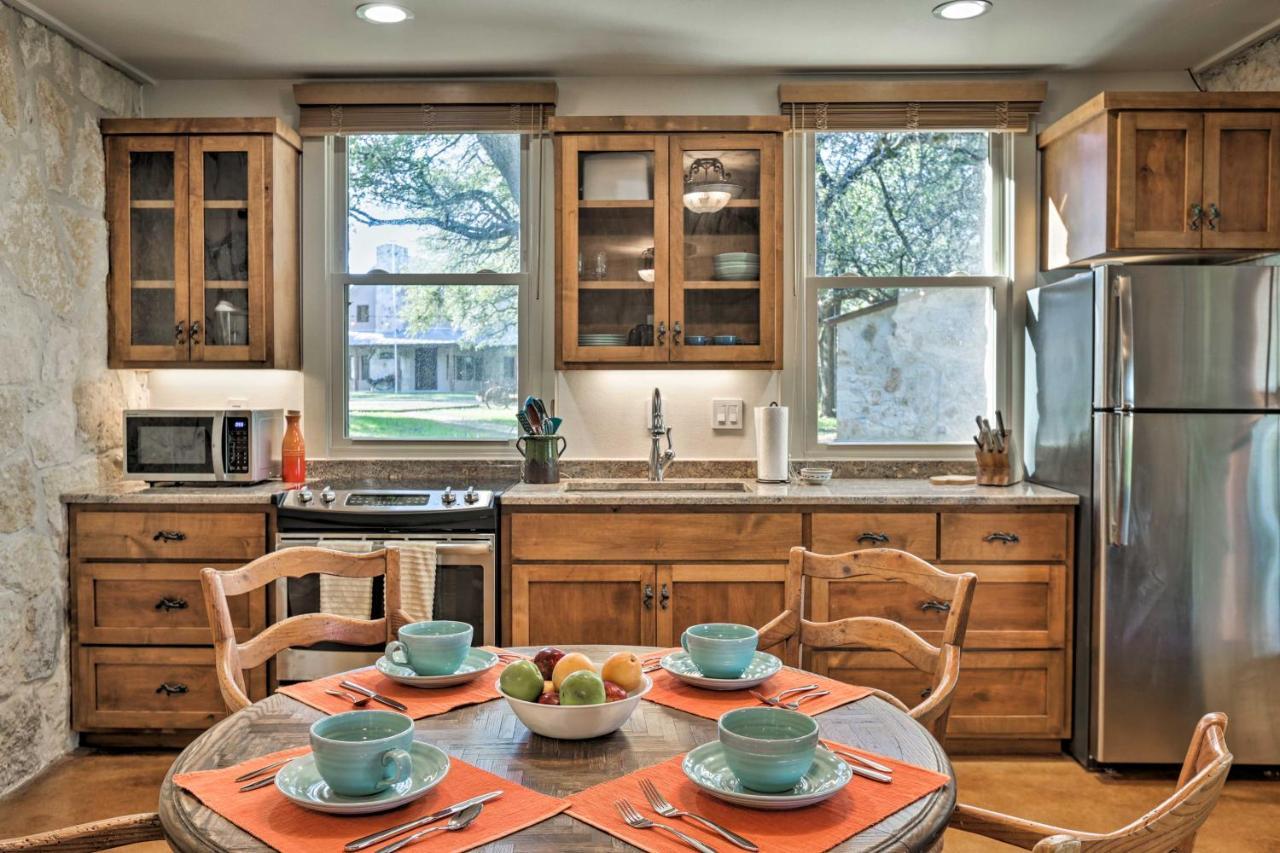 Blanco Riverfront Historic Home, 3 Mi To Downtown! Экстерьер фото